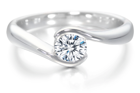 婚約指輪　一粒ダイヤモンド