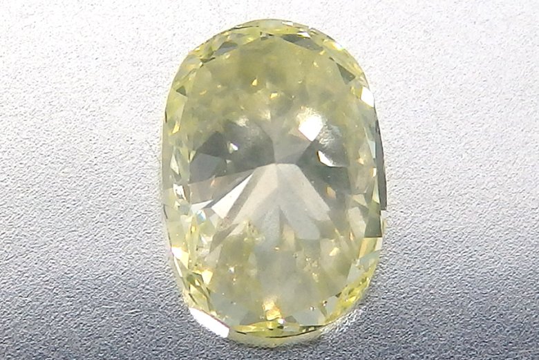 裸石 – 天然グリーンダイヤモンド FANCY LIGHT YELLOW GREEN（0.273ct