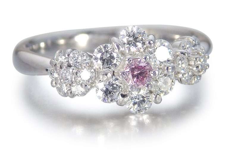 ピンクダイヤモンド 0.062ct ピンクダイヤモンド 指輪 中央宝石研究所 