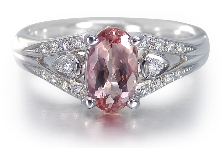 プラチナ インペリアルトパーズ リング 0.976ct DGL鑑別書付き – 宝石