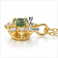 1月誕生石ツァボライトを使用したK18イエローゴールドダイヤモンドペンダントネックレス